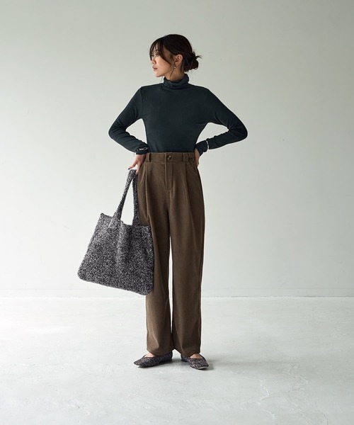 STYLE DELI(スタイルデリ)の「とろみ薄リブルーズタートルトップス(その他トップス・レディース・ホワイト/オレンジ/ブラック/グレー/チャコールグレー/ブルー・FREE)」の18枚目の写真