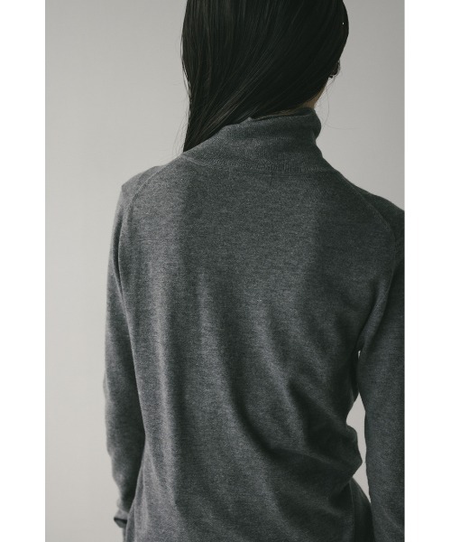 STYLEMIXER（スタイルミキサー）の「ウォッシャブルハイネックニット（ニット/セーター・レディース・グレー/ブラック/アイボリー/マジェンタ・FREE）」の21枚目の写真