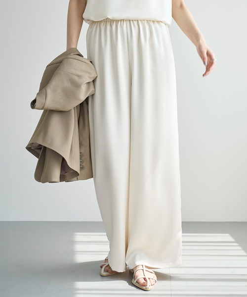 完売品✨ベイジ　beige. ジネット　GINETTE サテンストレートパンツ BACK RIPPEDカラースキニーパンツ[品番：MKSW0032486]｜GYDA