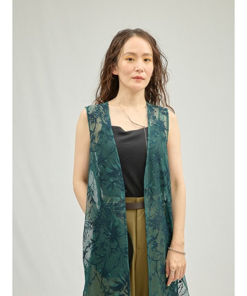 DOLLUPOOPS(ドールアップウップス)の「ボタニカルレースジレ(ベスト・レディース・ベージュ/グリーン・38)」の10枚目の写真