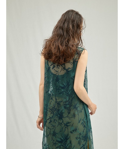 DOLLUPOOPS(ドールアップウップス)の「ボタニカルレースジレ(ベスト・レディース・ベージュ/グリーン・38)」の12枚目の写真