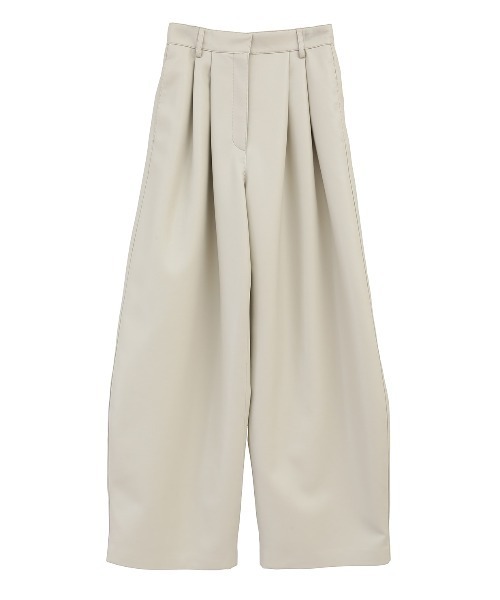 CLANE(クラネ)の「CLANE VEGAN LEATHER CURVY PANTS 17110-7262(その他パンツ・レディース・オフホワイト・0/1)」の8枚目の写真