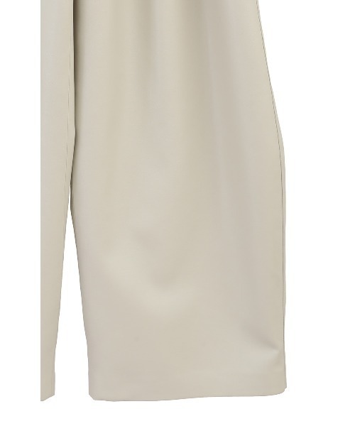 CLANE(クラネ)の「CLANE VEGAN LEATHER CURVY PANTS 17110-7262(その他パンツ・レディース・オフホワイト・0/1)」の11枚目の写真