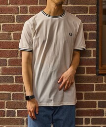 FRED PERRY（フレッドペリー）の「【SHIPS別注】FRED PERRY: M1588 TWIN TIPPED Tシャツ（Tシャツ/カットソー）」