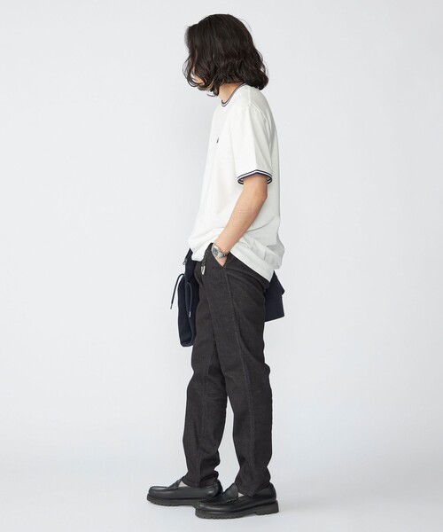 FRED PERRY（フレッドペリー）の「【SHIPS別注】FRED PERRY: M1588 TWIN TIPPED Tシャツ（Tシャツ/カットソー・メンズ・ホワイト系/ブラック/ホワイト・SMALL/MEDIUM/LARGE/X-LARGE）」の9枚目の写真