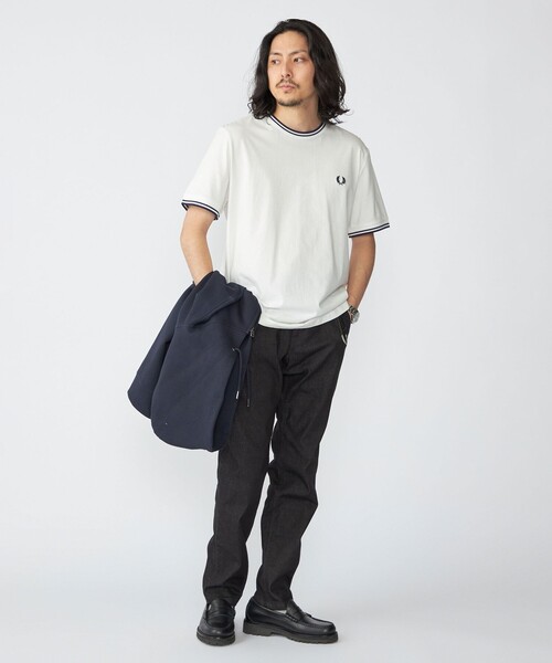 FRED PERRY（フレッドペリー）の「【SHIPS別注】FRED PERRY: M1588 TWIN TIPPED Tシャツ（Tシャツ/カットソー・メンズ・ホワイト系/ブラック/ホワイト・SMALL/MEDIUM/LARGE/X-LARGE）」の11枚目の写真