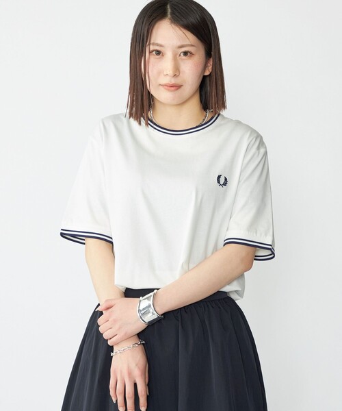 FRED PERRY（フレッドペリー）の「【SHIPS別注】FRED PERRY: M1588 TWIN TIPPED Tシャツ（Tシャツ/カットソー・メンズ・ホワイト系/ブラック/ホワイト・SMALL/MEDIUM/LARGE/X-LARGE）」の17枚目の写真