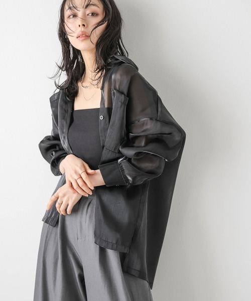 AMELY（エミリー）の「シャイニ―シアーシャツ（シャツ/ブラウス・レディース・ブラック/グレー/ホワイト/ブラウン・フリー）」の3枚目の写真