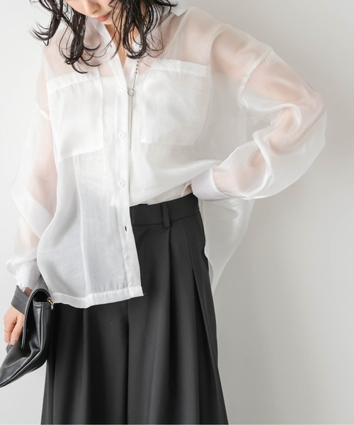 AMELY（エミリー）の「シャイニ―シアーシャツ（シャツ/ブラウス・レディース・ブラック/グレー/ホワイト/ブラウン・フリー）」の9枚目の写真