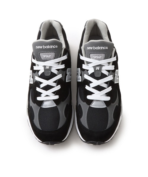 NEW BALANCE(ニューバランス)の「New Balance U992BK / ニューバランス U992BK(スニーカー・メンズ・ブラック・27.0cm/26.5cm/26.0cm/25.5cm/25.0cm/24.5cm/24.0cm/28.5cm/28.0cm/27.5cm/23.5cm/23.0cm/29.0cm/30.0cm)」の2枚目の写真