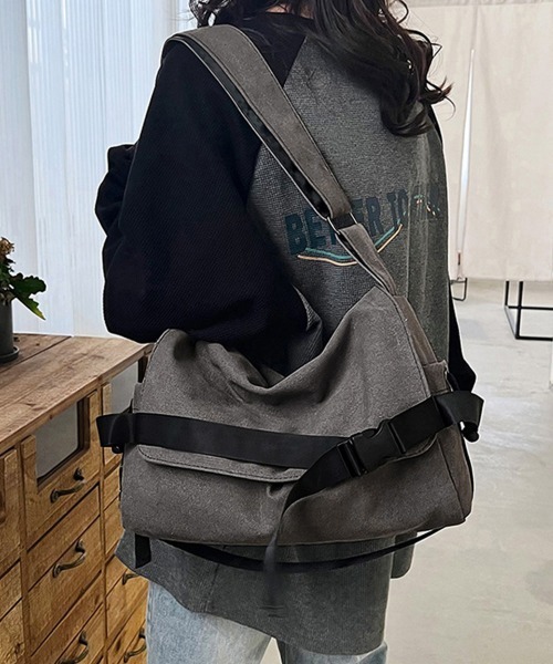 Miniministore(ミニミニストア)の「ビッグキャンバスショルダーバッグ 大容量(ショルダーバッグ・レディース・グレー/ブラック・FREE)」の5枚目の写真