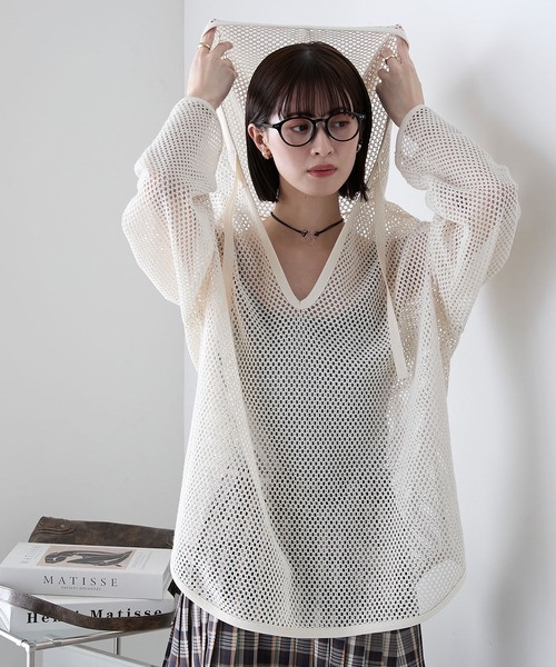 forksy.（フォルクシー）の「【forksy.】オーバーサイズ ロングスリーブ メッシュフーディー（パーカー・レディース・ブラック/キナリ/ブルー・FREE）」の22枚目の写真