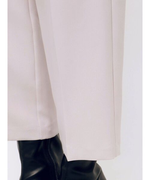 MERCURYDUO(マーキュリーデュオ)の「basicテーパードパンツ(その他パンツ・レディース・アイボリー/ブラック/ベビーピンク・SMALL/MEDIUM)」の13枚目の写真