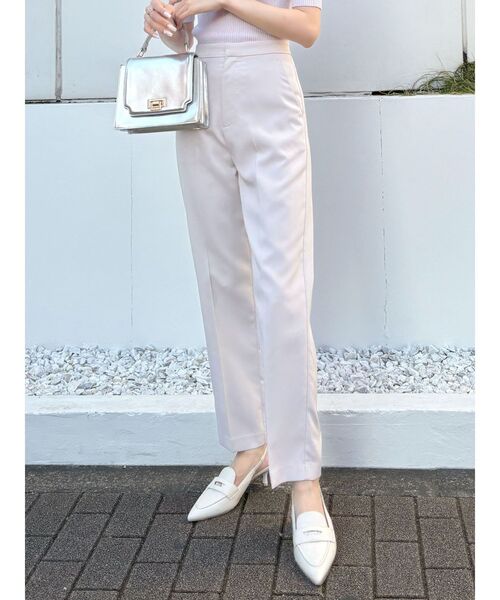 MERCURYDUO(マーキュリーデュオ)の「basicテーパードパンツ(その他パンツ・レディース・アイボリー/ブラック/ベビーピンク・SMALL/MEDIUM)」の1枚目の写真