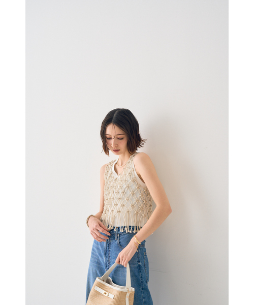 EMMA　ROUGE VIF（エマルージュヴィフ）の「【一部店舗限定】マクラメニットベスト（ニット/セーター・レディース・ベージュ/オフホワイト・フリー）」の22枚目の写真