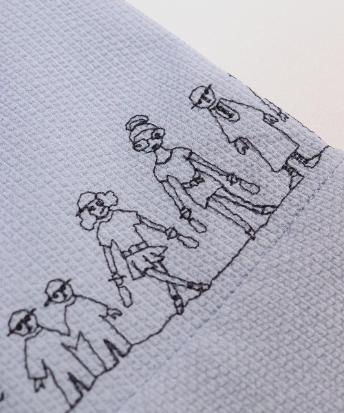 STUDIO PICONE(スタジオピッコーネ)の「シアサッカー刺繍カフスブラウス(シャツ/ブラウス・レディース・ライトブルー/ホワイト/ネイビー・M/L/LL)」の11枚目の写真