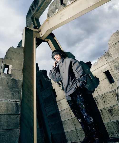 glamb（グラム）の「Deformed Stand Collar Shirt / デフォームスタンドカラーシャツ（シャツ/ブラウス・メンズ・グレー/ブルー/ブラック・S/M/L）」の13枚目の写真