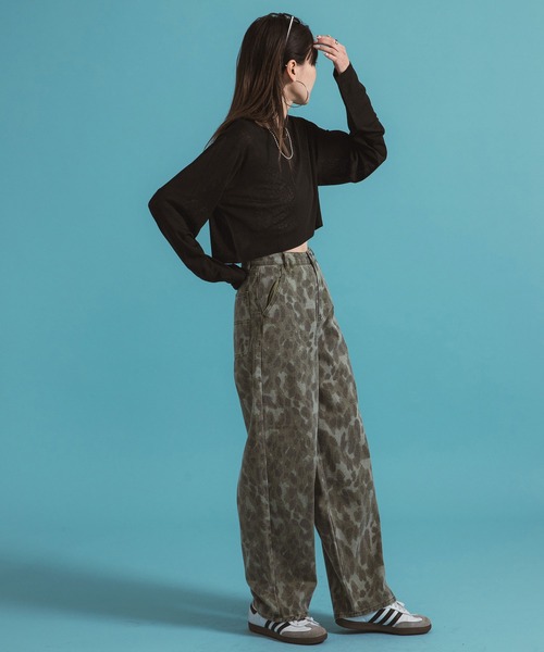 bohmal(ボマール)の「レオパードバレルレッグパンツ(デニムパンツ・レディース・カーキ/グレー・LARGE/MEDIUM)」の18枚目の写真