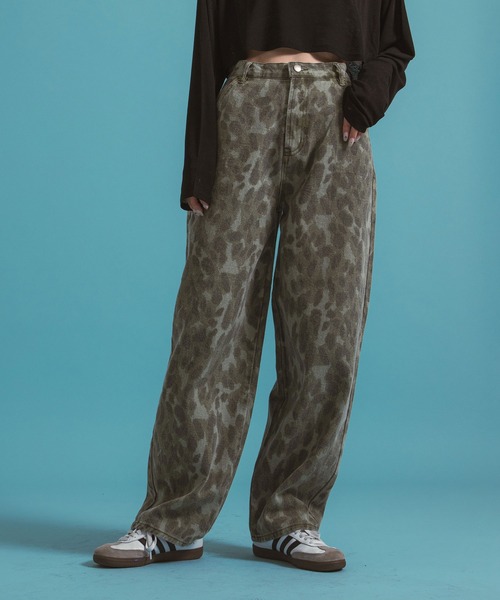 bohmal(ボマール)の「レオパードバレルレッグパンツ(デニムパンツ・レディース・カーキ/グレー・LARGE/MEDIUM)」の21枚目の写真