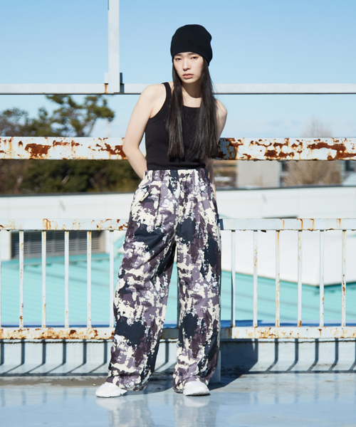 NOMINE（ノミネ）の「【セットアップ着用可】スプラッシュプリントドロスト パンツ（その他パンツ・レディース・チャコールグレー/アイボリー/パープル・M/S）」の16枚目の写真