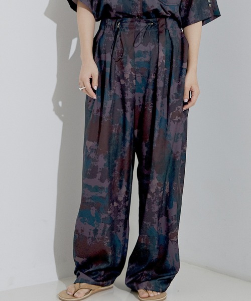 NOMINE（ノミネ）の「【セットアップ着用可】スプラッシュプリントドロスト パンツ（その他パンツ・レディース・チャコールグレー/アイボリー/パープル・M/S）」の3枚目の写真