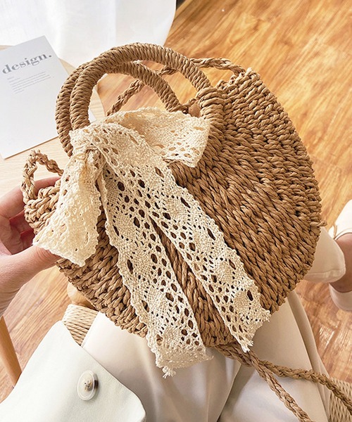 florist（フローリスト）の「【リボン付き♪】2WAY セミサークルミニカゴバッグ/ショルダーバッグ（かごバッグ・レディース・ライトブラウン/アイボリー・FREE）」の9枚目の写真