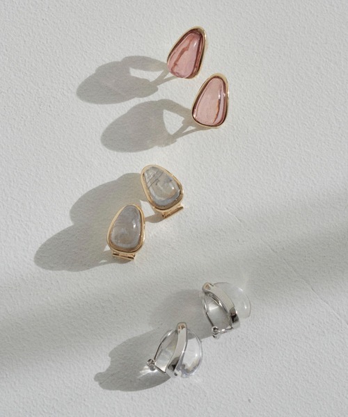 GOLDY（ゴールディ）の「メタル フレーム プランプ イヤリング（イヤリング・レディース・ピンク/シルバー/ゴールド/ブルー/グリーン・FREE）」の18枚目の写真