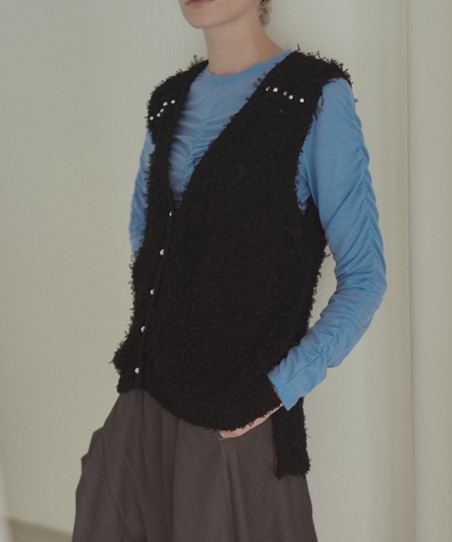 Muel Chic(ミュエルシック)の「Tawa knit long vest タワニットロングベスト(ベスト・レディース・マルチ/ホワイト/ブラック・FREE)」の6枚目の写真