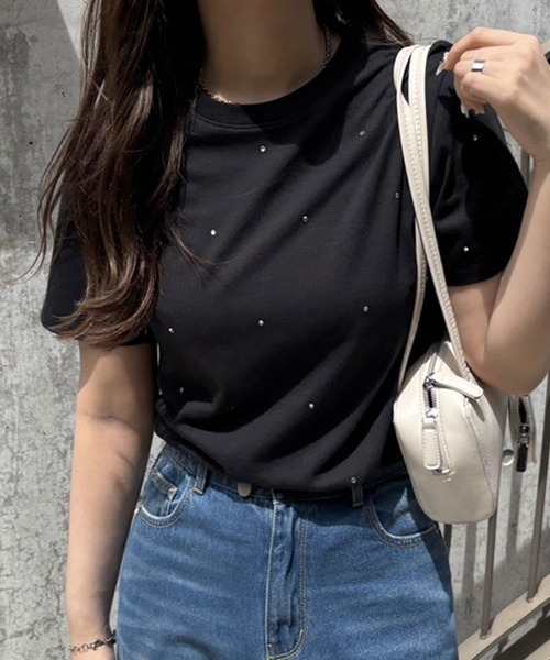 GeeRA(ジーラ)の「綿100%ラインストーンドット半袖Tシャツ(Tシャツ/カットソー・レディース・オフホワイト/ブラック・LARGE/X-LARGE/MEDIUM)」の2枚目の写真