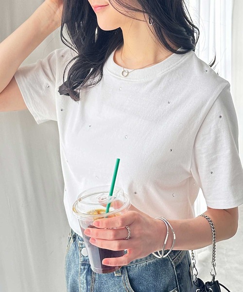 GeeRA(ジーラ)の「綿100%ラインストーンドット半袖Tシャツ(Tシャツ/カットソー・レディース・オフホワイト/ブラック・LARGE/X-LARGE/MEDIUM)」の7枚目の写真
