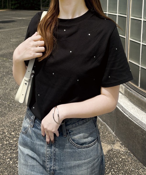 GeeRA(ジーラ)の「綿100%ラインストーンドット半袖Tシャツ(Tシャツ/カットソー・レディース・オフホワイト/ブラック・LARGE/X-LARGE/MEDIUM)」の10枚目の写真
