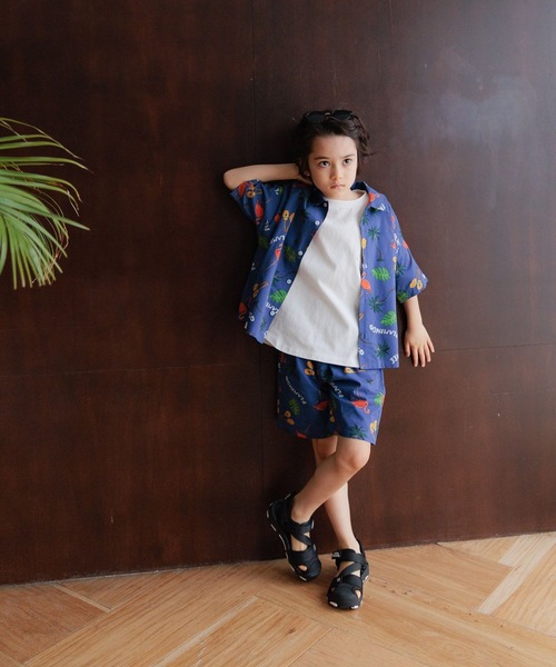 BAYFLOW（ベイフロー）の「[セットアップで着用可能☆]リゾート柄シャツ(KIDS)（シャツ/ブラウス・キッズ・ネイビー/ブラック/ブラウン・110cm/150cm/140cm/130cm/120cm）」の4枚目の写真