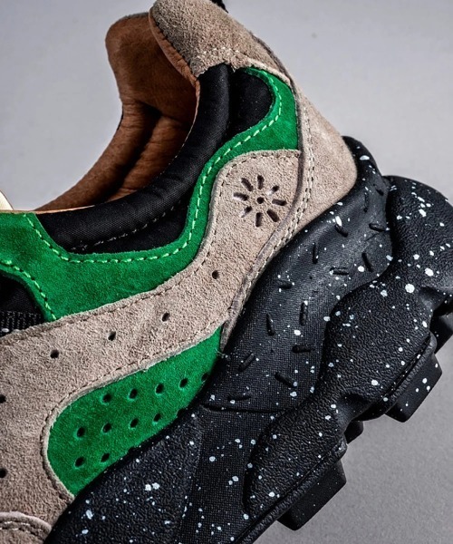 go slow caravan（ゴースローキャラバン）の「Flower MOUNTAIN/フラワーマウンテン　YAMANO3（スニーカー・メンズ・ライトベージュ/イエロー/オレンジ/ベージュ/ネイビー/ブルー/ダークグレー/ブラウン・25cm/24.5cm/24cm/27.5cm/26.5cm/26cm/23.5cm/23cm/28cm）」の15枚目の写真