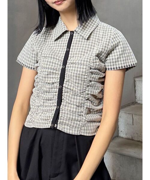 MURUA（ムルーア）の「レイヤードチュールクロップドシャツ（シャツ/ブラウス・レディース・ブラック/その他/グレー・FREE）」の3枚目の写真