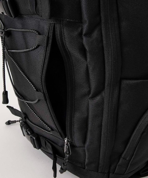 ELEMENT（エレメント）の「ELEMENT メンズ SCHEME SKATE BPK バックパック/リュック 【2025年春夏モデル】/エレメントキャリーベルト付きバックパック・リュックサック（バックパック/リュック・メンズ・ブラック・FREE）」の14枚目の写真