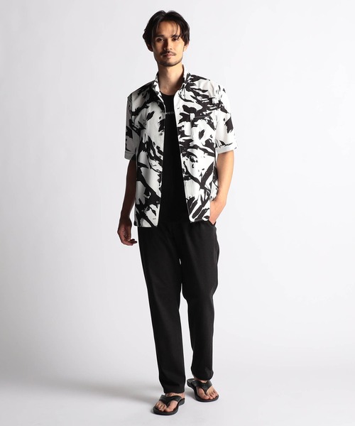 NICOLE CLUB FOR MEN（ニコルクラブフォーメン）の「アラカルトプリント ＢＤスタンドシャツ（シャツ/ブラウス・メンズ・ホワイト系/ブルー系/ブラック系・LARGE/MEDIUM/X-LARGE）」の4枚目の写真