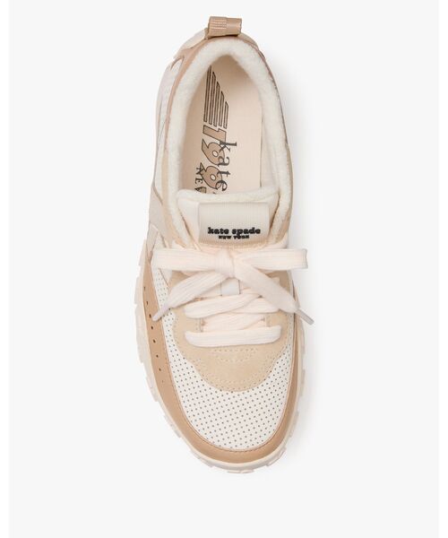 kate spade new york（ケイトスペード ニューヨーク）の「ケイ アズ イン ケイト スニーカー（スニーカー・レディース・ベージュ・7/6/5/8）」の2枚目の写真