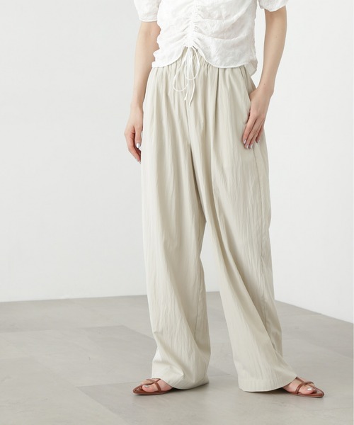 N.（N. Natural Beauty Basic）（エヌエヌナチュラルビューティーベーシック）の「【PS/低身長サイズ】ライトコットンイージーパンツ（その他パンツ・レディース・ライトグリーン/オフホワイト/チャコールグレー・MEDIUM/P/S）」の5枚目の写真