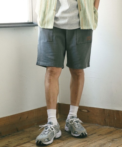 BAYFLOW（ベイフロー）の「[味わいのある加工感]ピグメントスウェットショーツ（その他パンツ・メンズ・ダークブルー/ライトブルー/チャコールグレー/ピンク・MEDIUM/LARGE）」の2枚目の写真