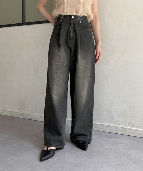 Thevon（ゼボン）の「フックワイドデニム（その他パンツ・レディース・ブラック/ブラウン・S/M）」の2枚目の写真