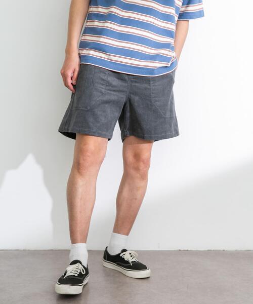 URBAN RESEARCH Sonny Label（アーバンリサーチサニーレーベル）の「コーデュロイイージーバギーショートパンツ（その他パンツ・メンズ・ブラック/オフホワイト/ブルー/グレー/ピンク・MEDIUM/LARGE）」の11枚目の写真