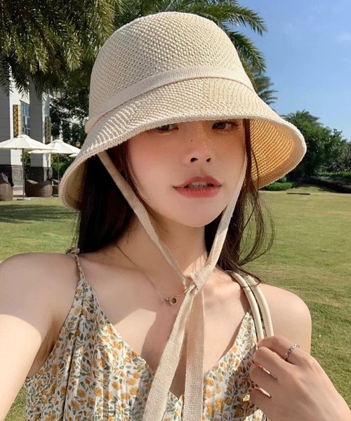 shopnikoniko（ショップニコニコ）の「ストローハット リボン 紐付き ペーパー編み  帽子 ハット（ハット・レディース・アイボリー/ベージュ/ブラック・フリー）」の4枚目の写真