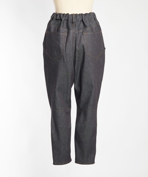 gomme（ゴム）の「8ozデニム　ニーダーツパンツ（デニムパンツ・レディース・ブラック/インディゴブルー・MEDIUM）」の12枚目の写真