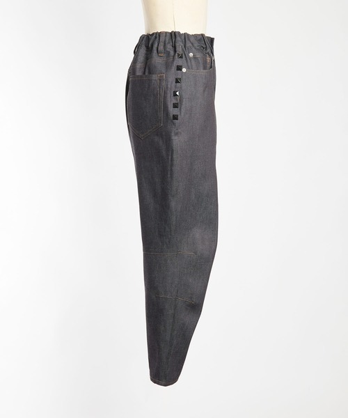 gomme（ゴム）の「8ozデニム　ニーダーツパンツ（デニムパンツ・レディース・ブラック/インディゴブルー・MEDIUM）」の13枚目の写真