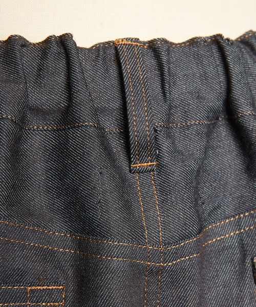 gomme（ゴム）の「8ozデニム　ニーダーツパンツ（デニムパンツ・レディース・ブラック/インディゴブルー・MEDIUM）」の17枚目の写真