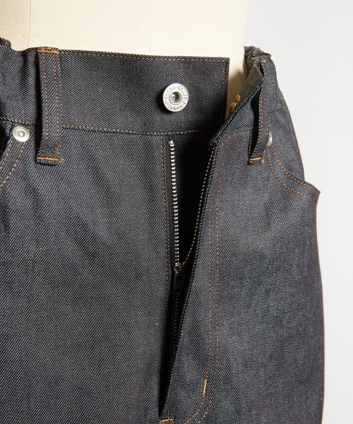 gomme（ゴム）の「8ozデニム　ニーダーツパンツ（デニムパンツ・レディース・ブラック/インディゴブルー・MEDIUM）」の20枚目の写真