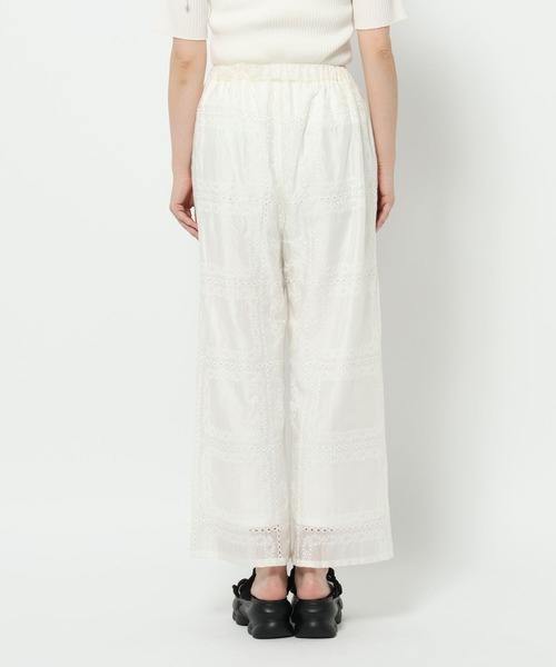 mysty woman（ミスティウーマン）の「パッチワークストレートパンツ 571300（その他パンツ・レディース・オフホワイト/ブラック・FREE）」の20枚目の写真