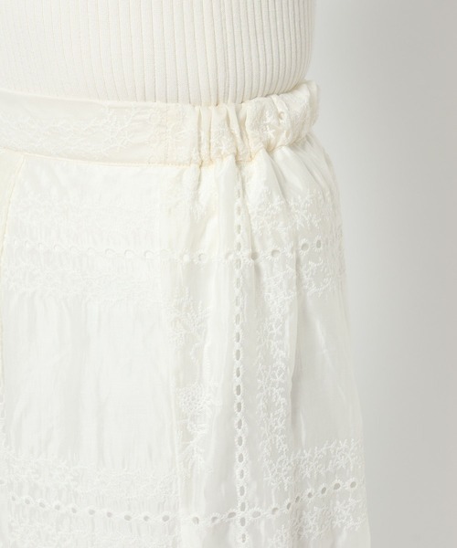 mysty woman（ミスティウーマン）の「パッチワークストレートパンツ 571300（その他パンツ・レディース・オフホワイト/ブラック・FREE）」の22枚目の写真