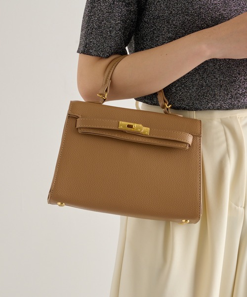 MAISON BREEZE（メゾンブリーズ）の「【MAISON BREEZE】2WAYワンハンドルフラップバッグ ショルダー付き KNF-TP（ショルダーバッグ・レディース・ブラック/アイボリー/ベージュ・FREE）」の3枚目の写真