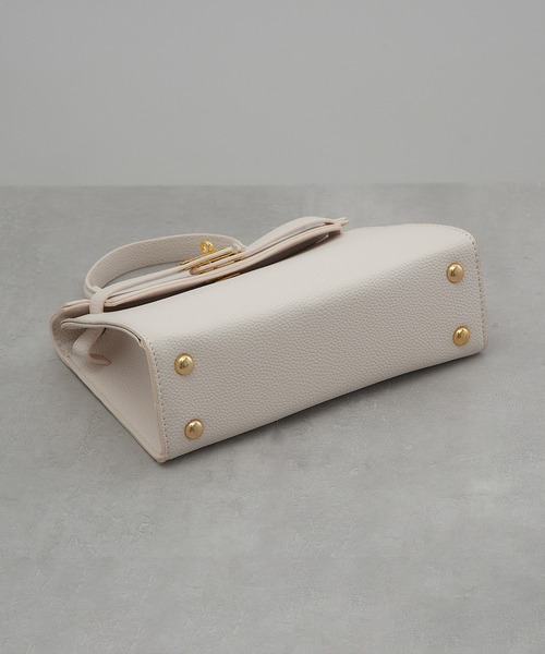 MAISON BREEZE（メゾンブリーズ）の「【MAISON BREEZE】2WAYワンハンドルフラップバッグ ショルダー付き KNF-TP（ショルダーバッグ・レディース・ブラック/アイボリー/ベージュ・FREE）」の6枚目の写真